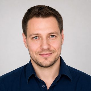 Роман Пахомов
