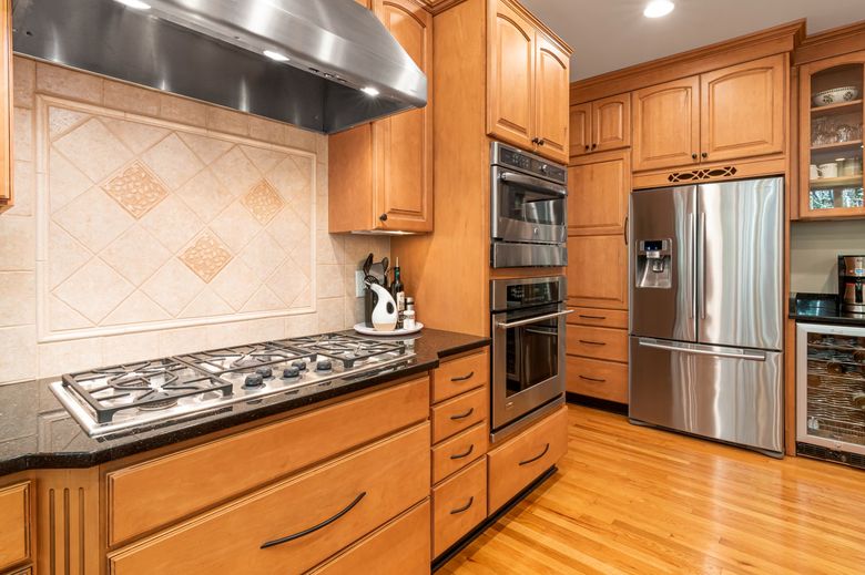 Какие требования к зазорам и вентиляции у Gaggenau, Miele и V-ZUG?