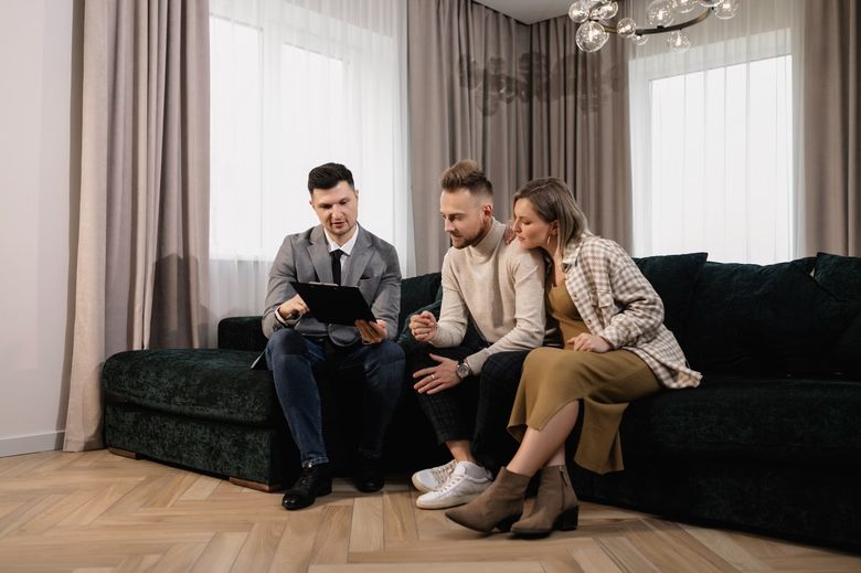 Шорт-лист: 10 студий для дизайна квартир 200+ м²